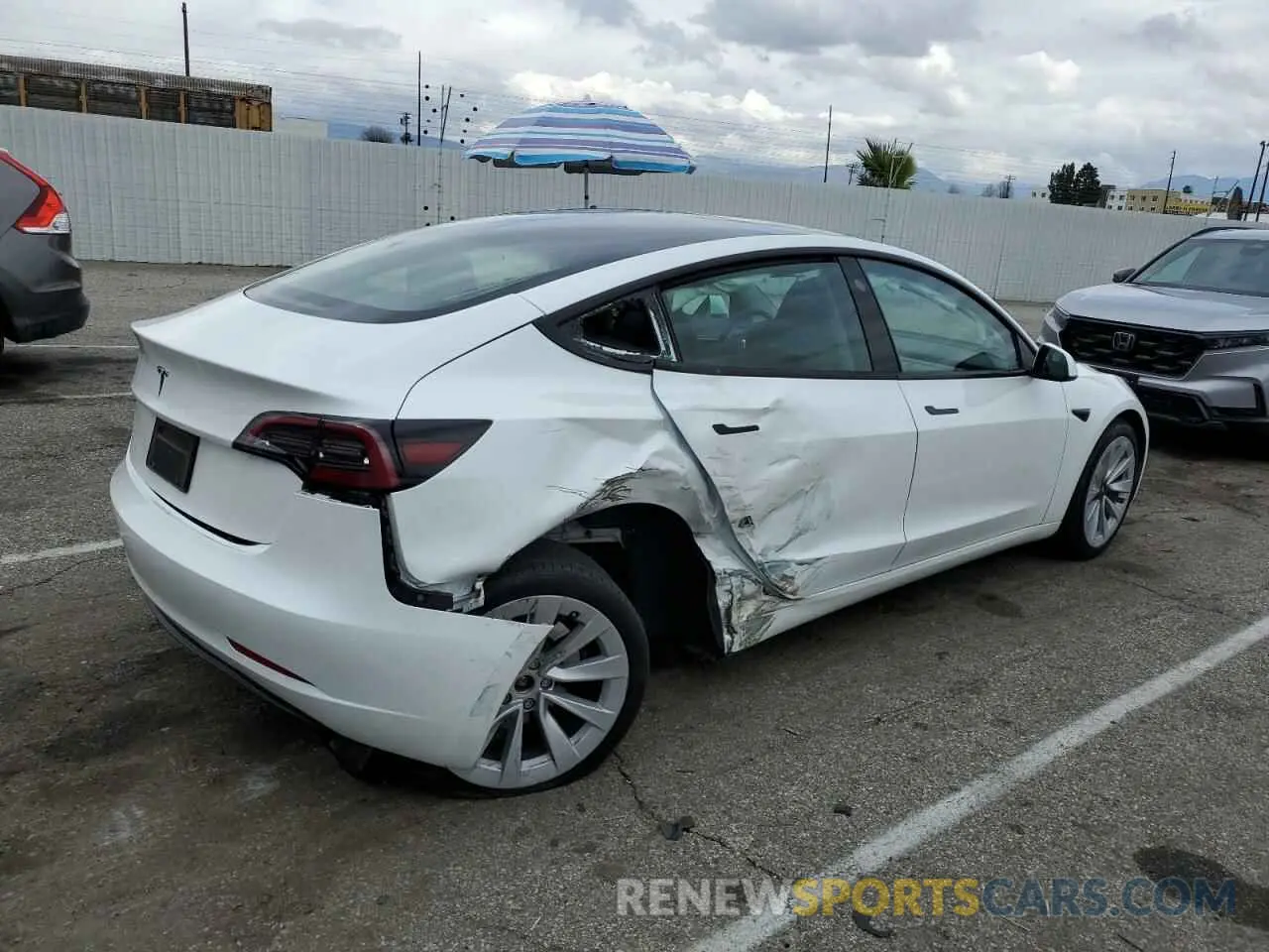 3 Photograph of a damaged car 5YJ3E1EA8PF683731 TESLA MODEL 3 2023