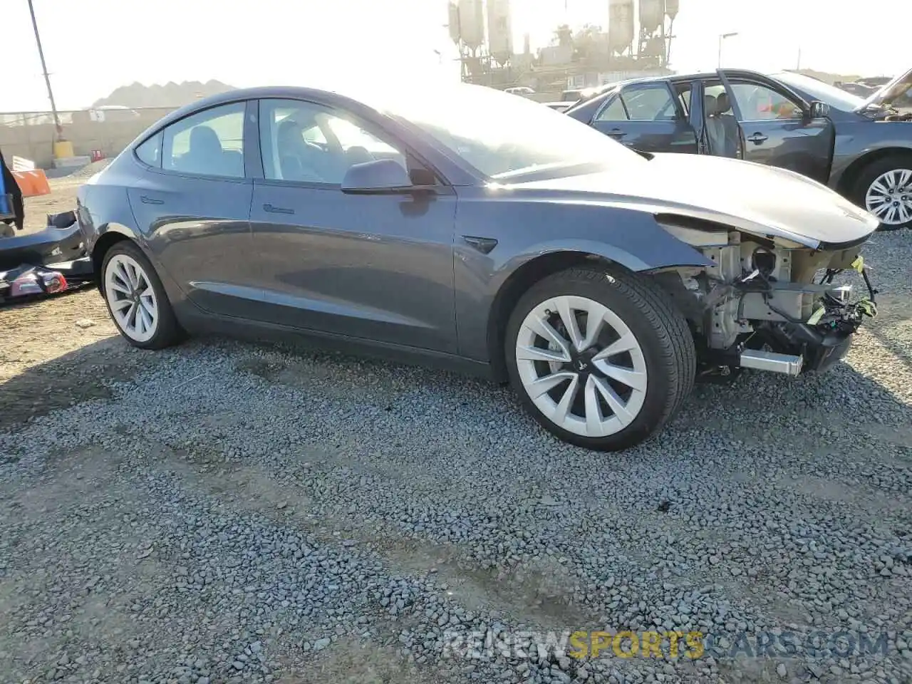 4 Photograph of a damaged car 5YJ3E1EA8PF692624 TESLA MODEL 3 2023