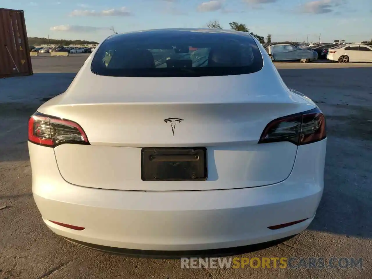 6 Photograph of a damaged car 5YJ3E1EA8PF693367 TESLA MODEL 3 2023