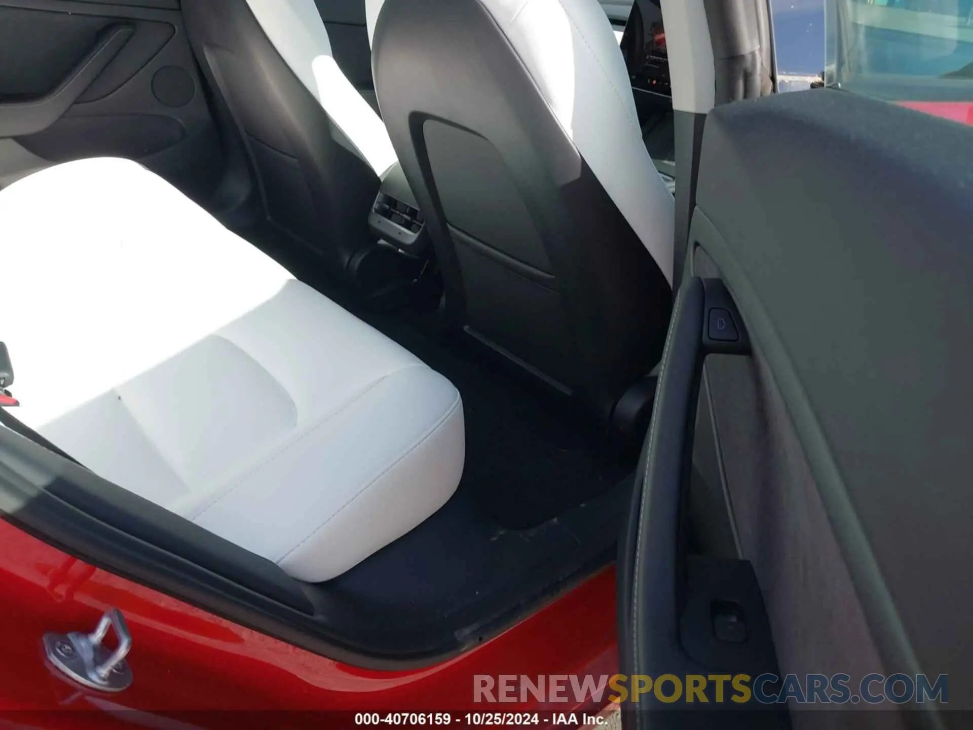 8 Photograph of a damaged car 5YJ3E1EA9PF382563 TESLA MODEL 3 2023