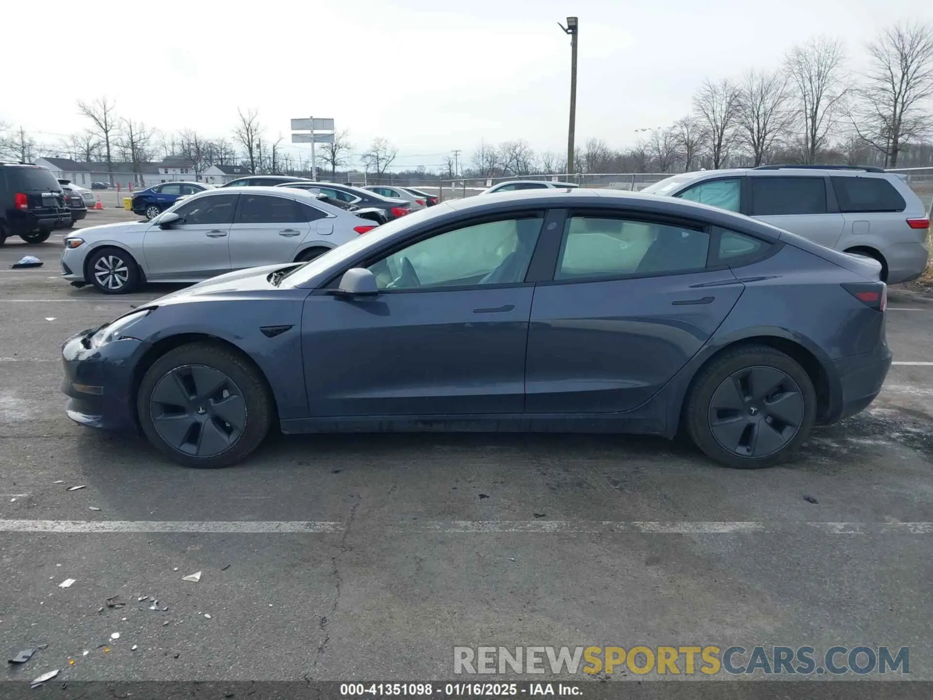 14 Photograph of a damaged car 5YJ3E1EA9PF426173 TESLA MODEL 3 2023