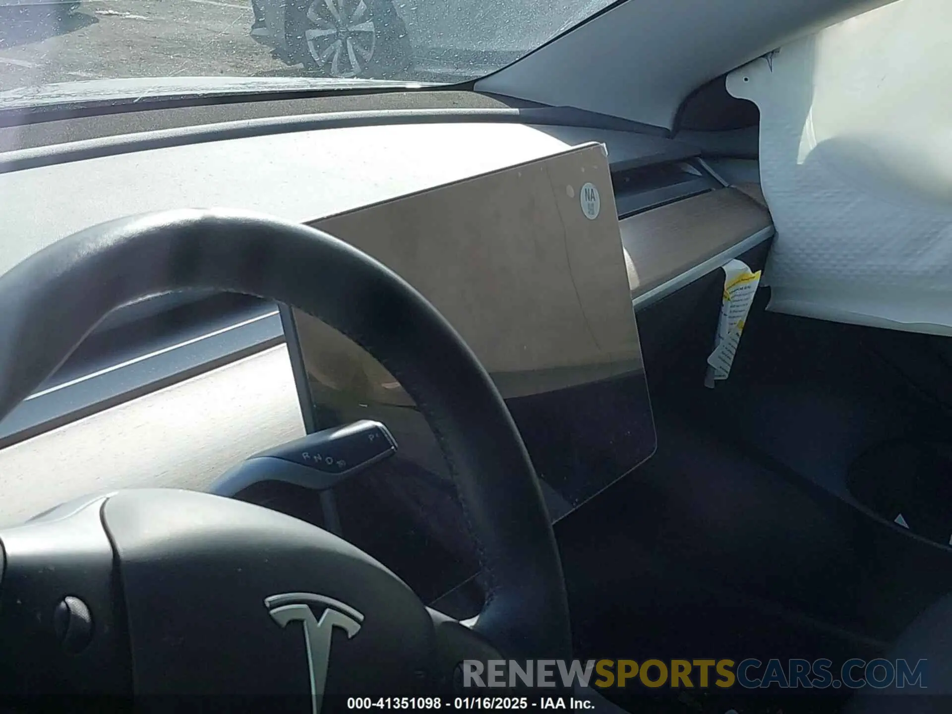 15 Photograph of a damaged car 5YJ3E1EA9PF426173 TESLA MODEL 3 2023