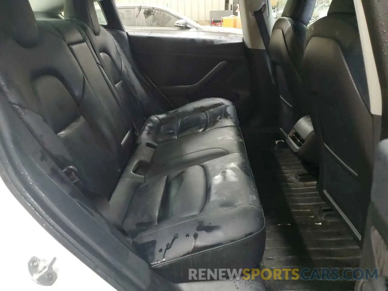 10 Photograph of a damaged car 5YJ3E1EA9PF436217 TESLA MODEL 3 2023