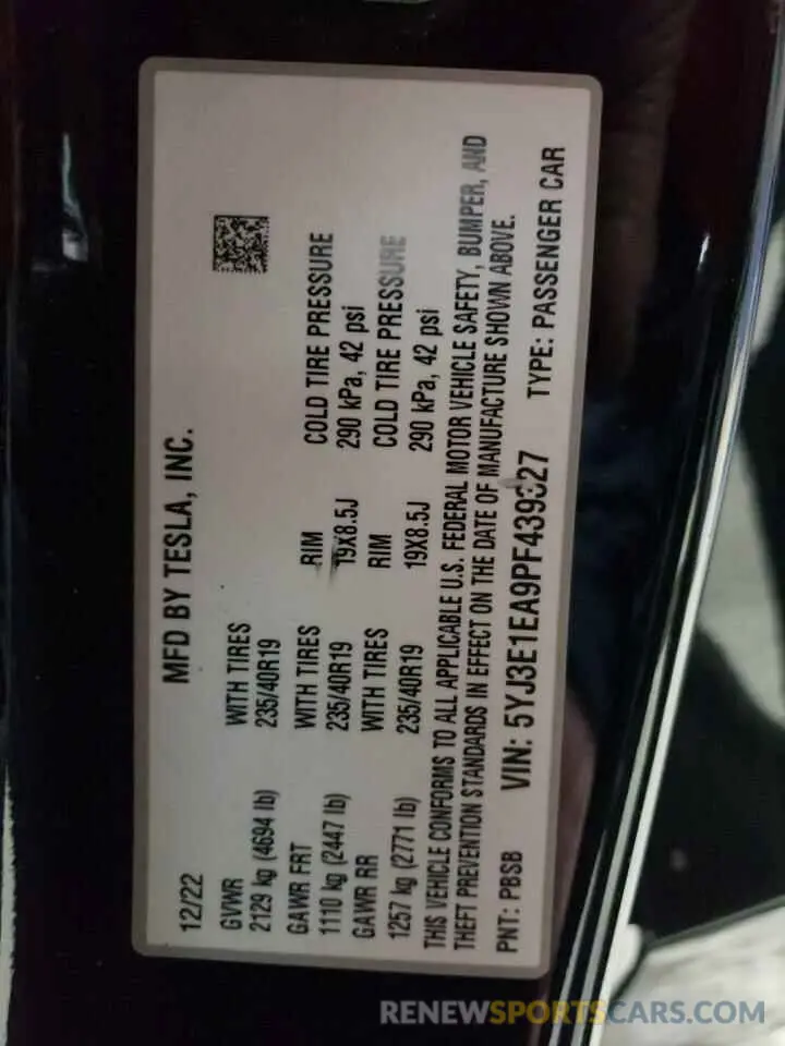 12 Photograph of a damaged car 5YJ3E1EA9PF439327 TESLA MODEL 3 2023