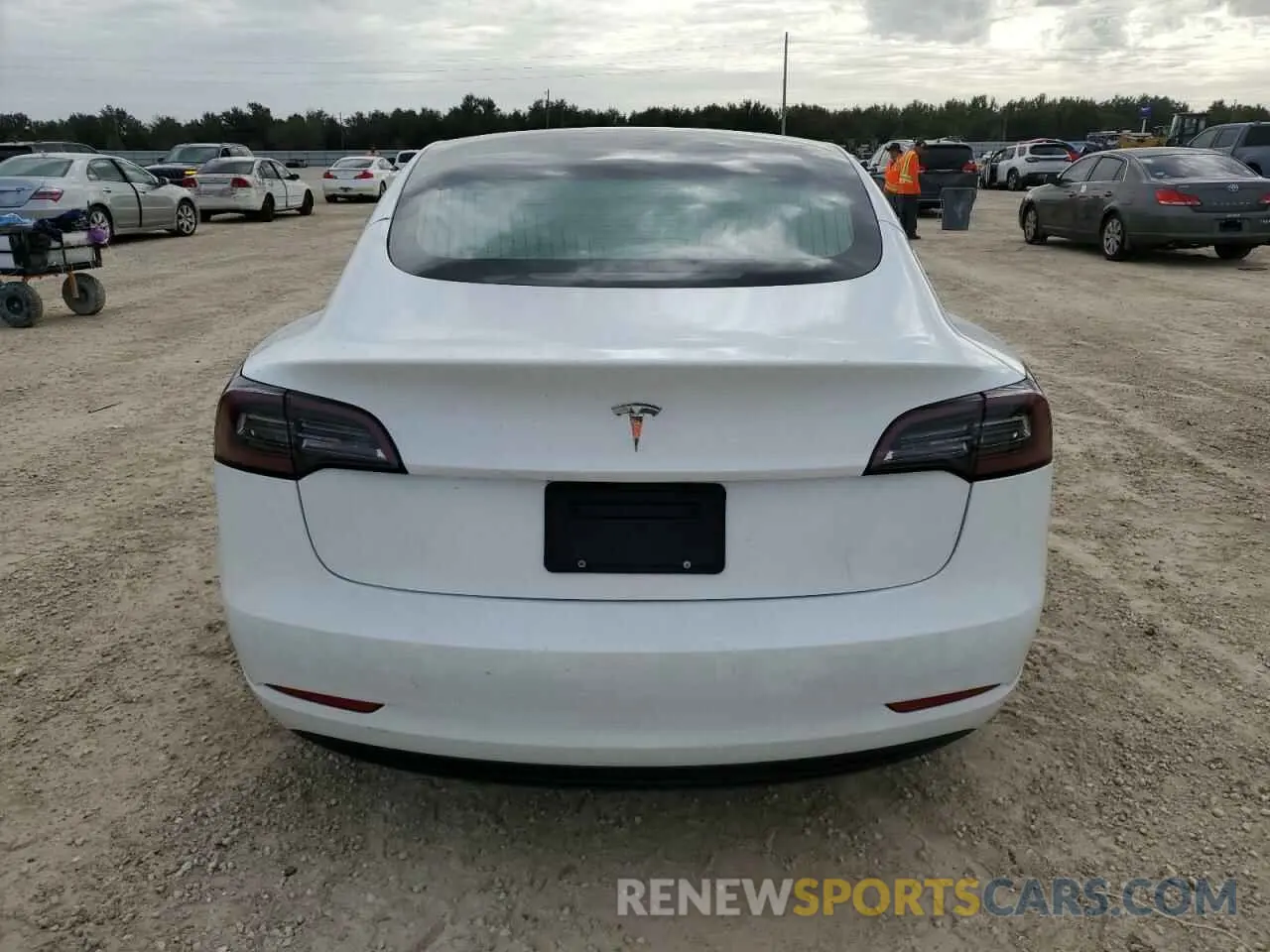 6 Photograph of a damaged car 5YJ3E1EA9PF449405 TESLA MODEL 3 2023