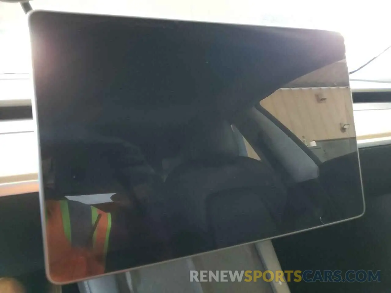 9 Photograph of a damaged car 5YJ3E1EA9PF451039 TESLA MODEL 3 2023