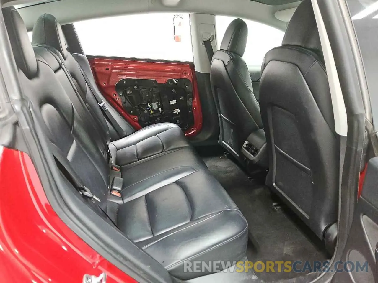 10 Photograph of a damaged car 5YJ3E1EA9PF453387 TESLA MODEL 3 2023