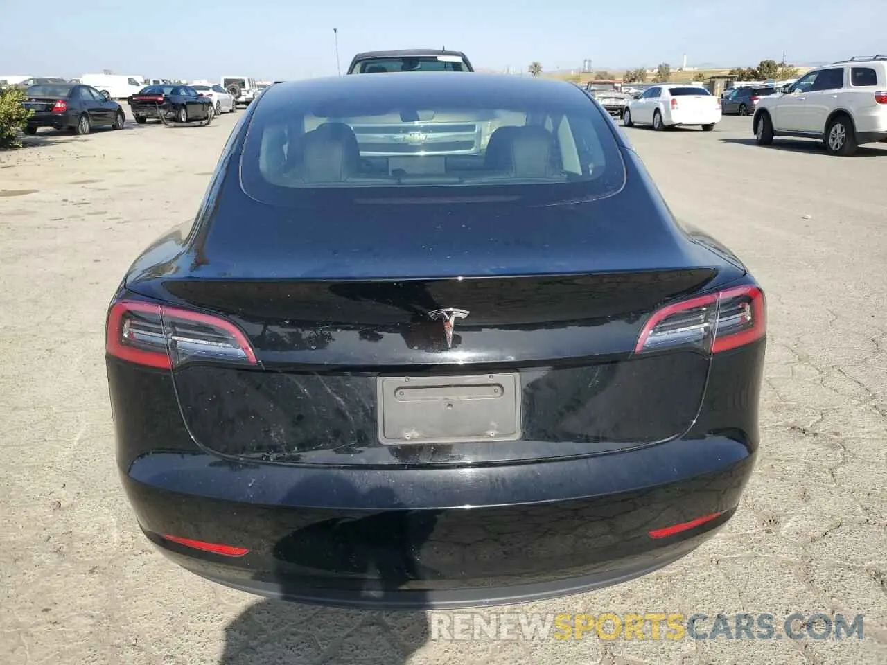 6 Photograph of a damaged car 5YJ3E1EA9PF453406 TESLA MODEL 3 2023