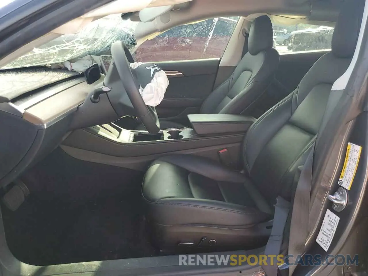 7 Photograph of a damaged car 5YJ3E1EA9PF470822 TESLA MODEL 3 2023