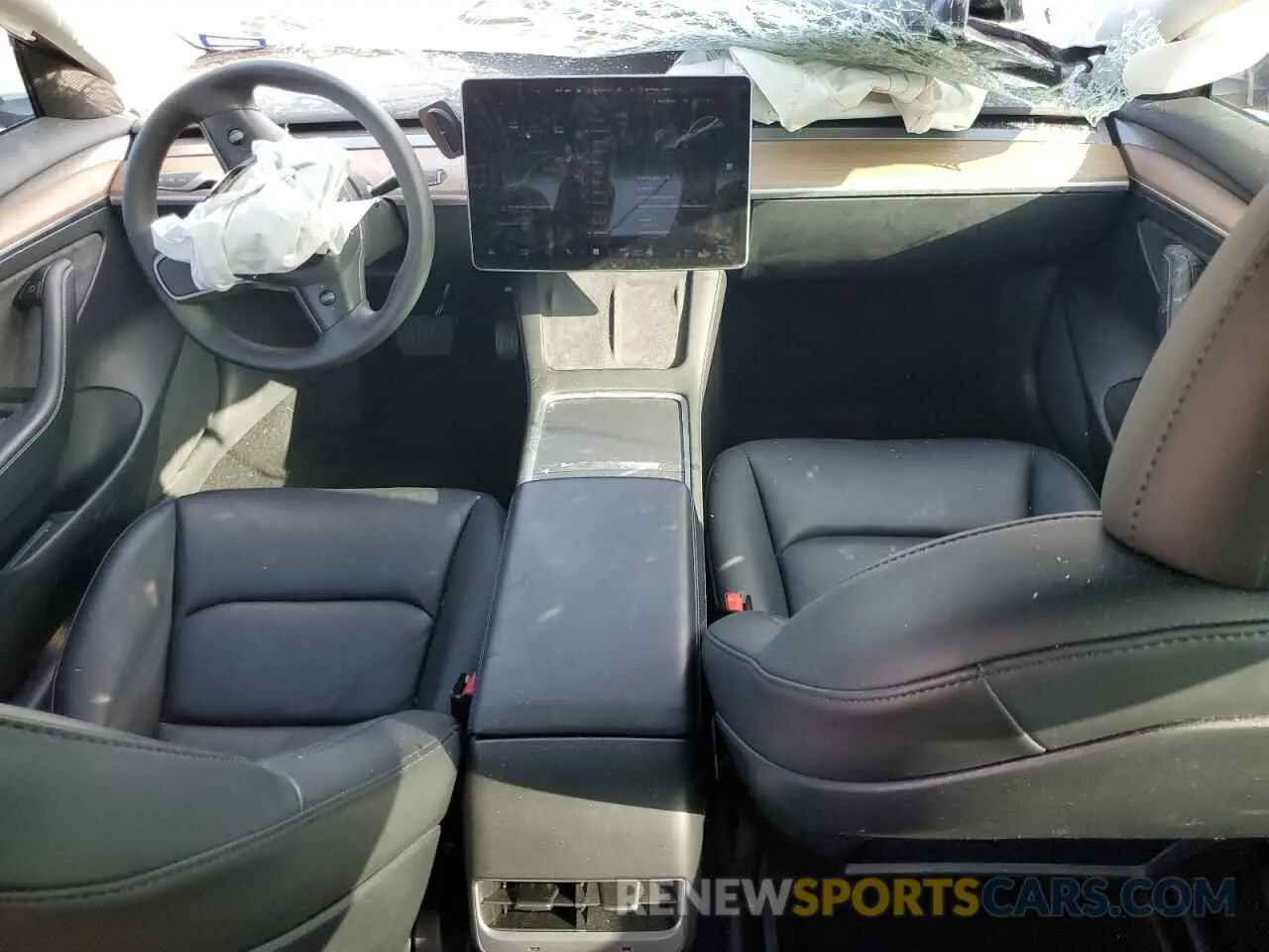 8 Photograph of a damaged car 5YJ3E1EA9PF470822 TESLA MODEL 3 2023