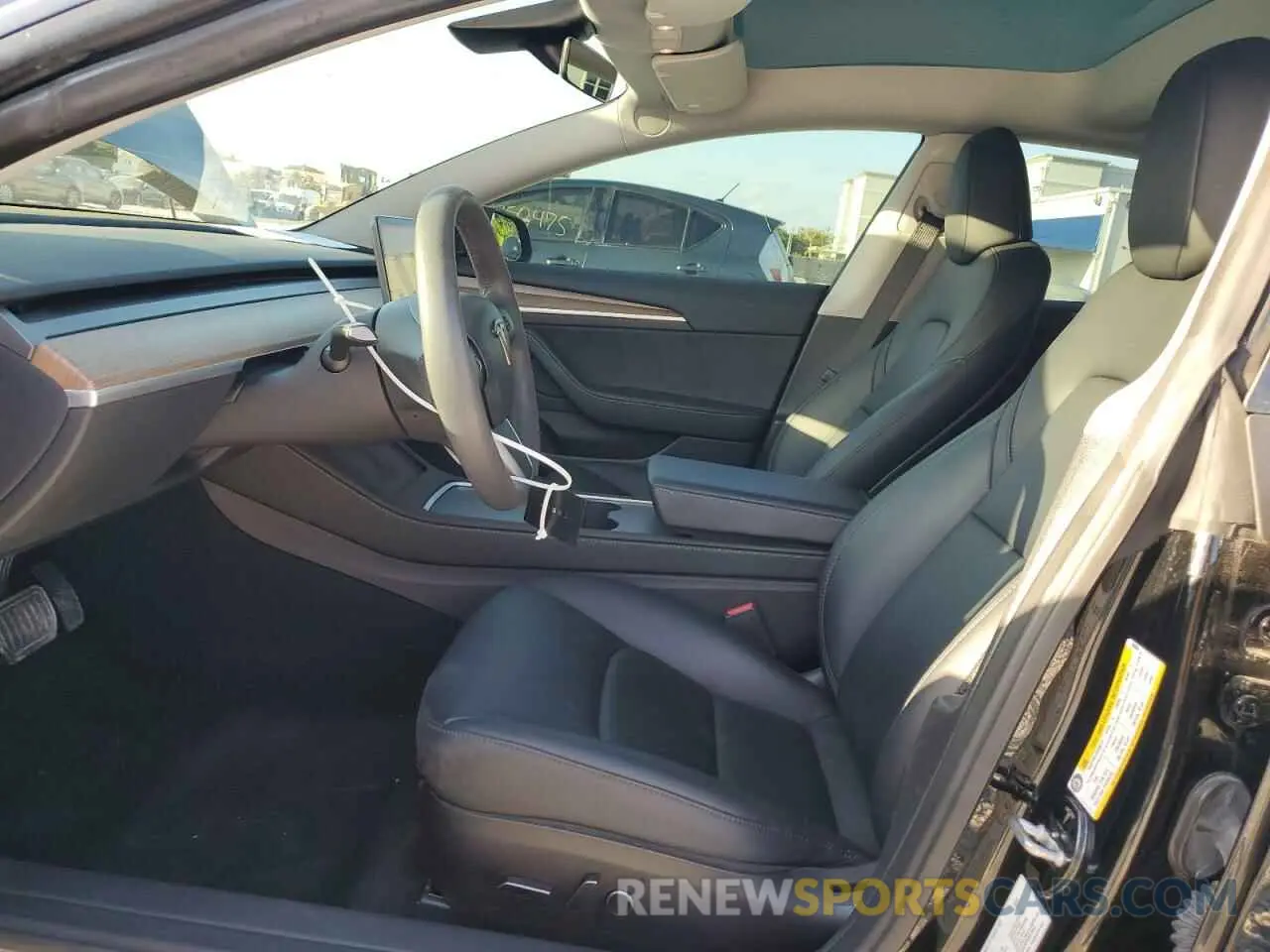 7 Photograph of a damaged car 5YJ3E1EA9PF488060 TESLA MODEL 3 2023