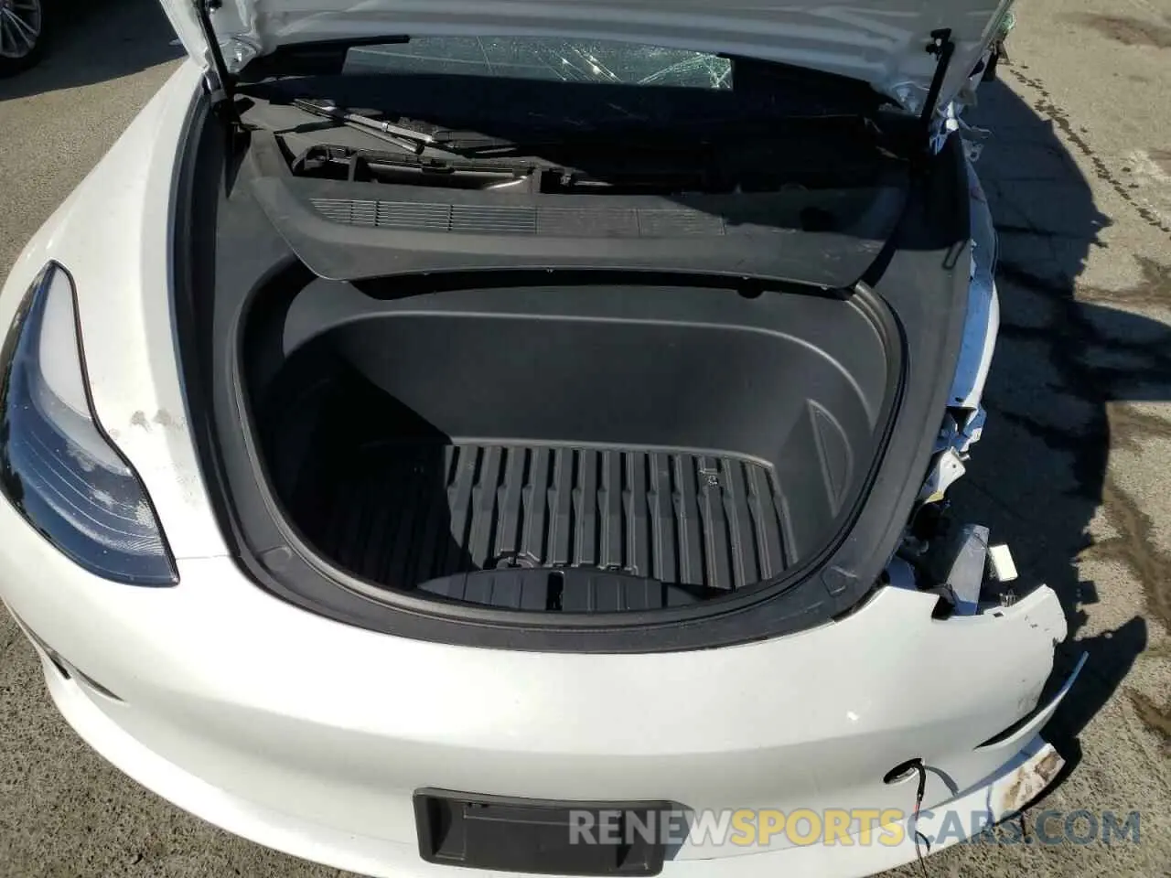 11 Photograph of a damaged car 5YJ3E1EA9PF547446 TESLA MODEL 3 2023