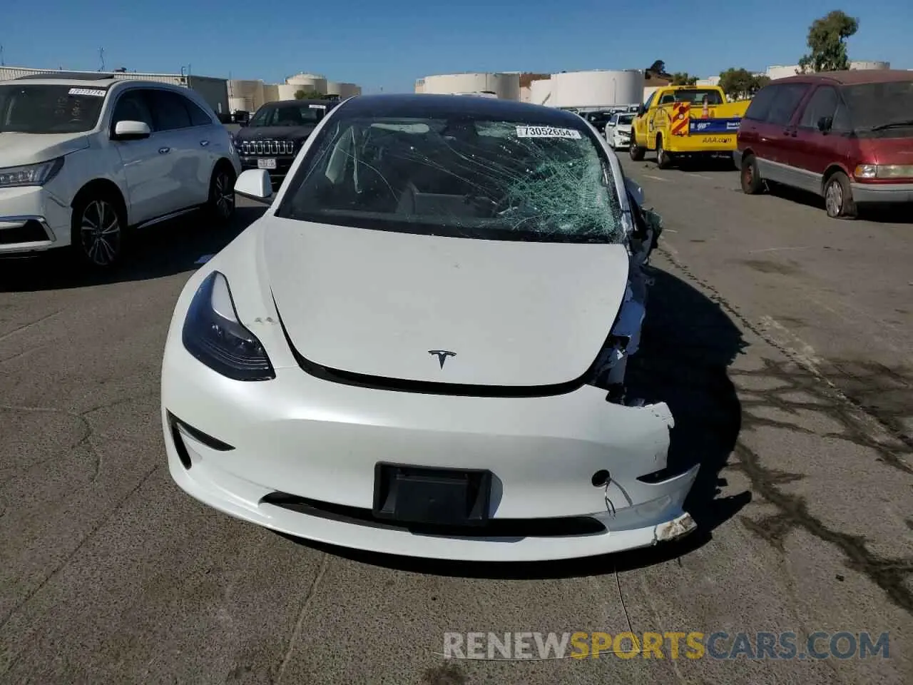 5 Photograph of a damaged car 5YJ3E1EA9PF547446 TESLA MODEL 3 2023