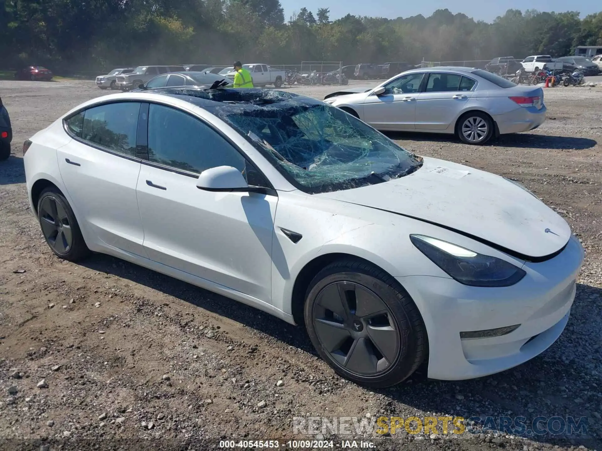 1 Photograph of a damaged car 5YJ3E1EA9PF547690 TESLA MODEL 3 2023