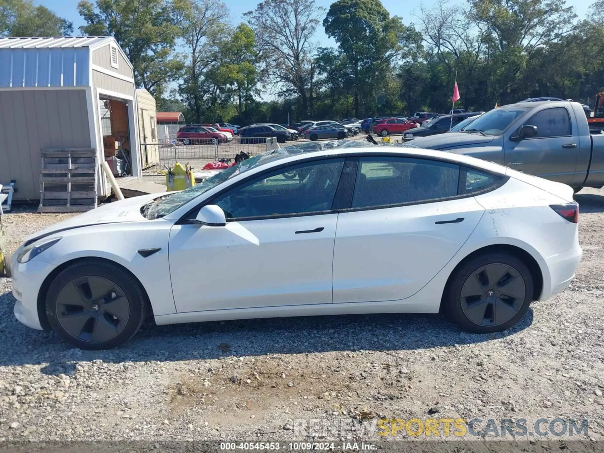 14 Photograph of a damaged car 5YJ3E1EA9PF547690 TESLA MODEL 3 2023
