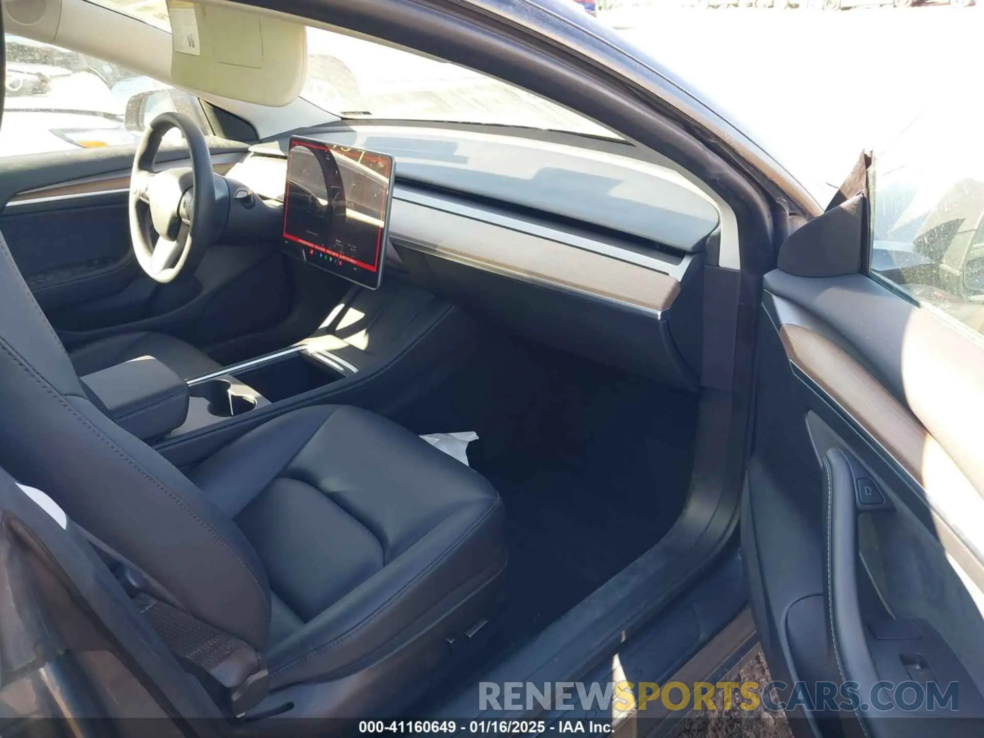 5 Photograph of a damaged car 5YJ3E1EA9PF548502 TESLA MODEL 3 2023