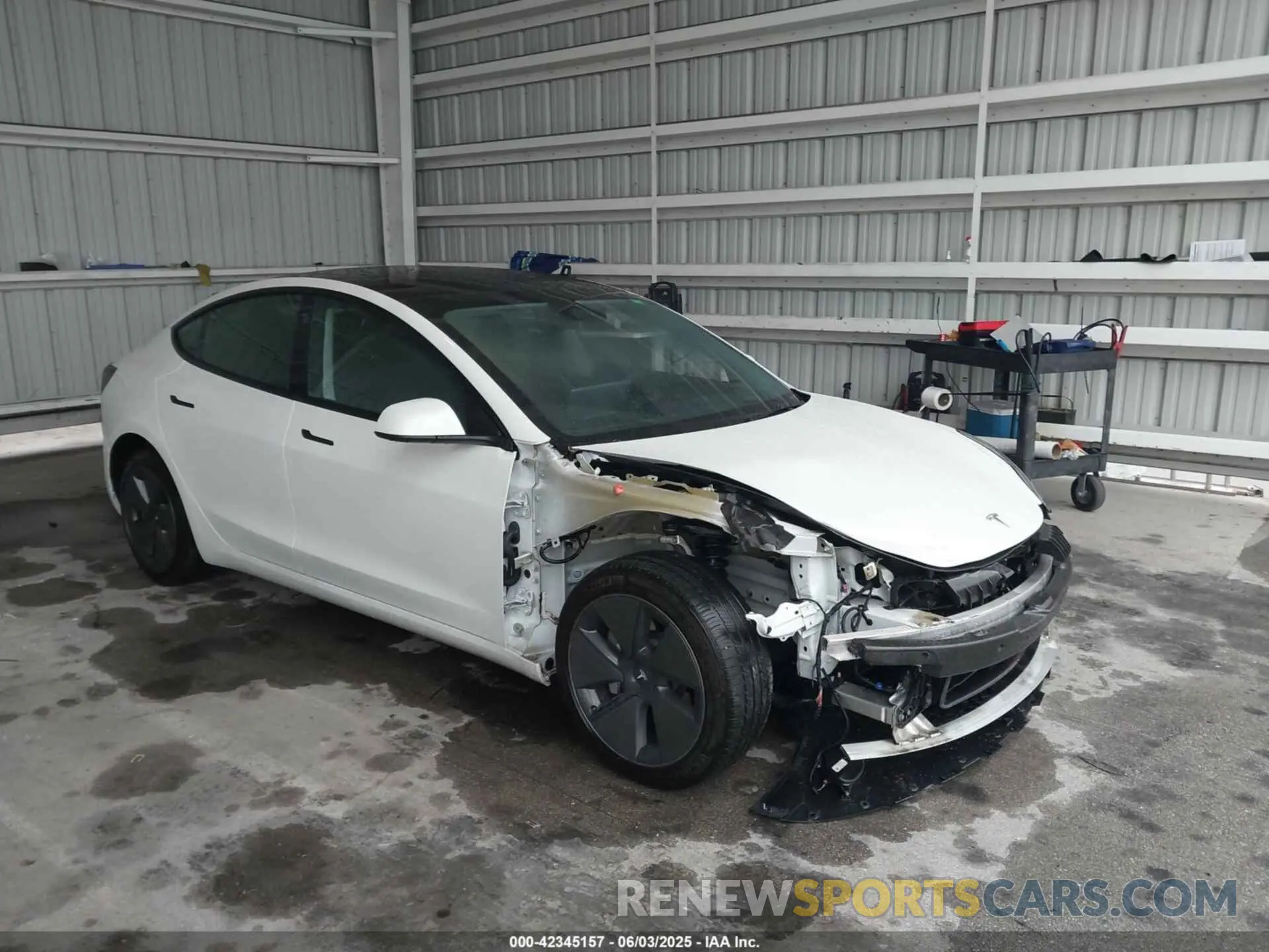 1 Photograph of a damaged car 5YJ3E1EA9PF548726 TESLA MODEL 3 2023