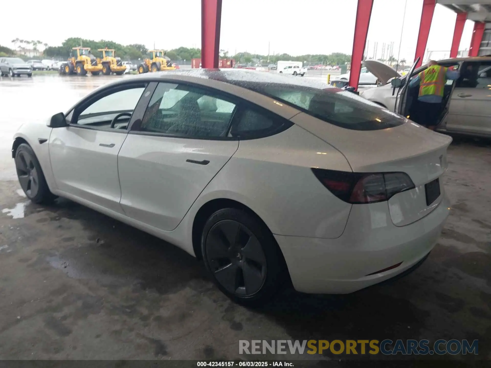 3 Photograph of a damaged car 5YJ3E1EA9PF548726 TESLA MODEL 3 2023