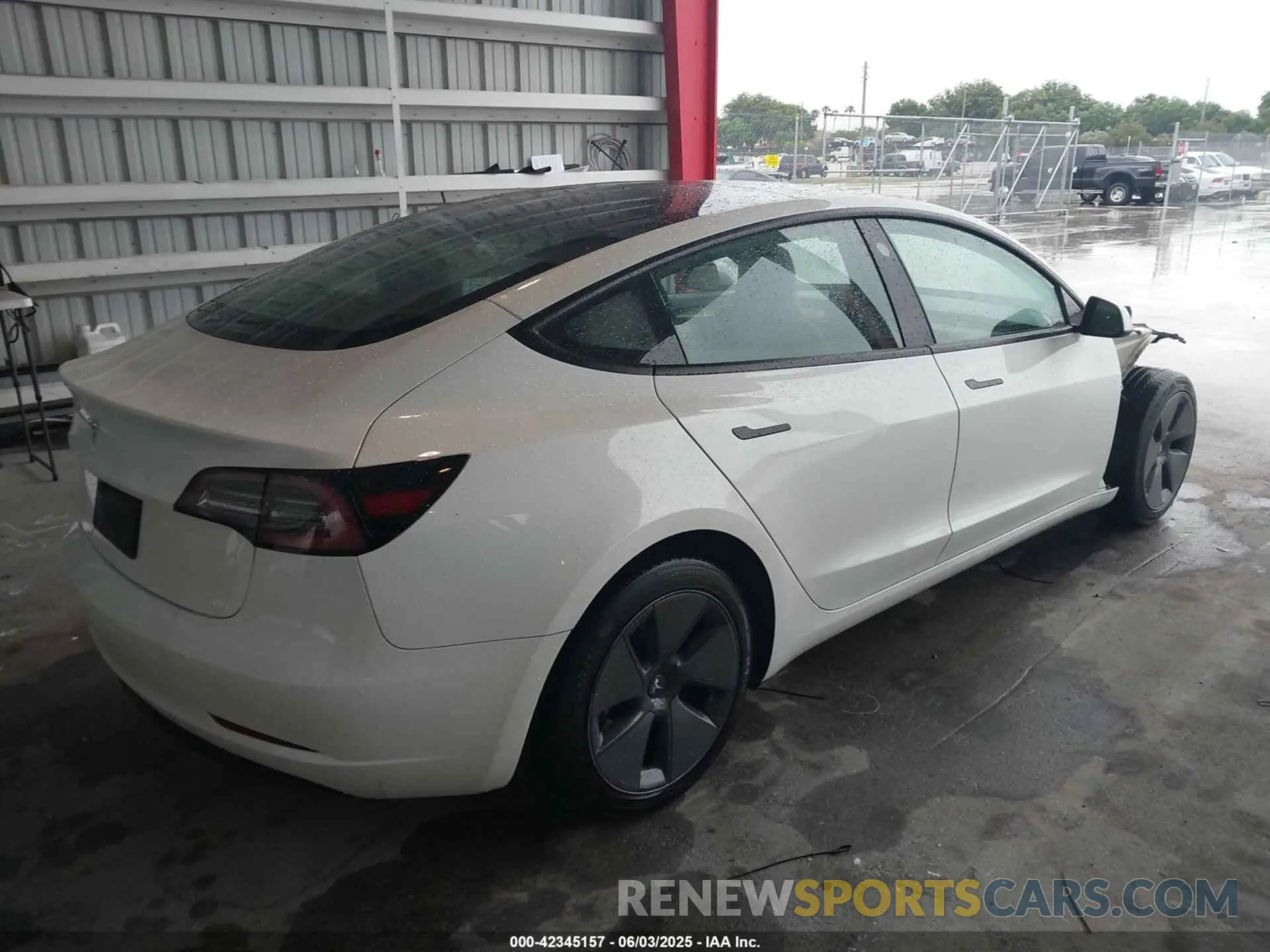4 Photograph of a damaged car 5YJ3E1EA9PF548726 TESLA MODEL 3 2023