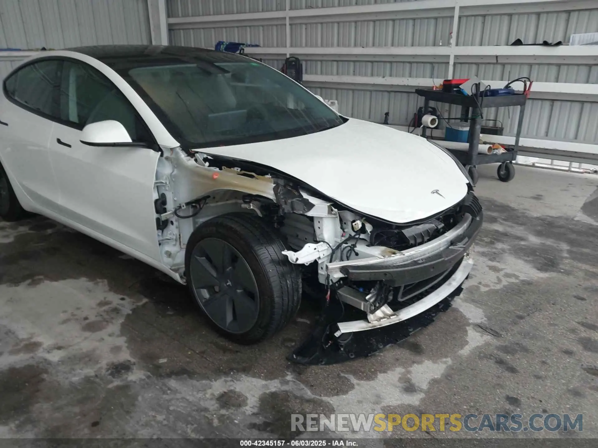 6 Photograph of a damaged car 5YJ3E1EA9PF548726 TESLA MODEL 3 2023