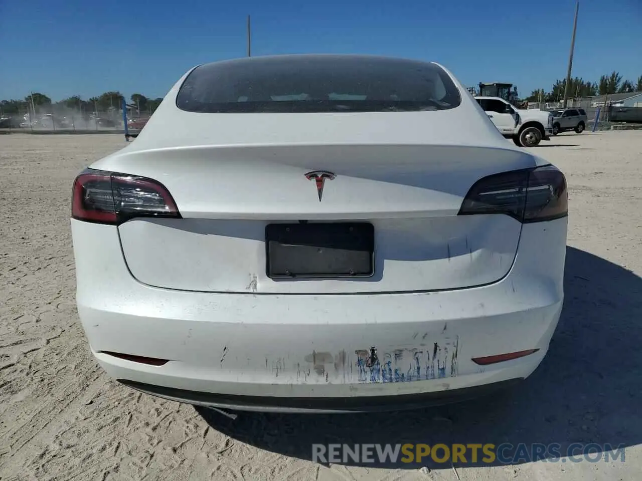 6 Photograph of a damaged car 5YJ3E1EA9PF555000 TESLA MODEL 3 2023