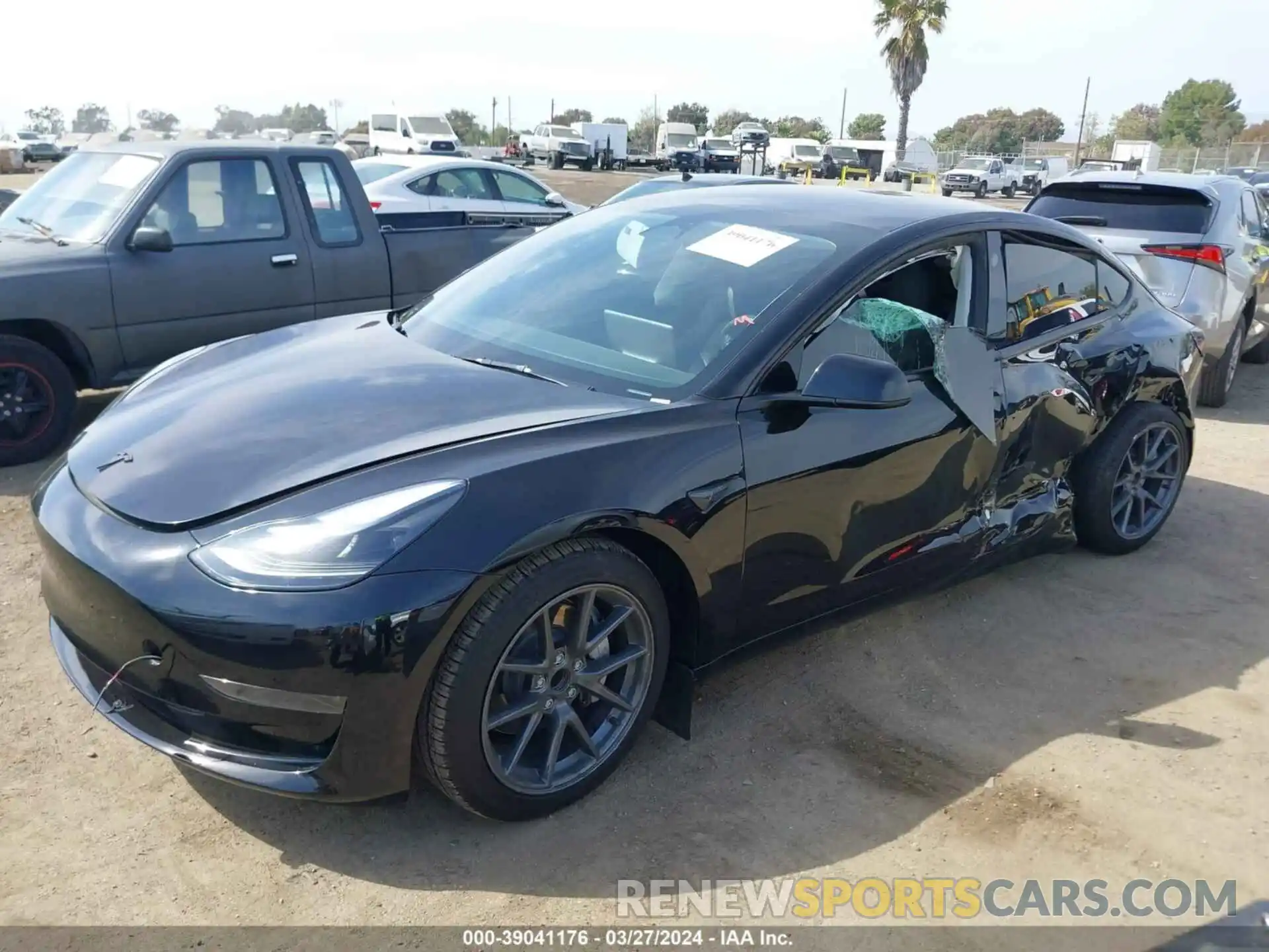 2 Photograph of a damaged car 5YJ3E1EA9PF556745 TESLA MODEL 3 2023