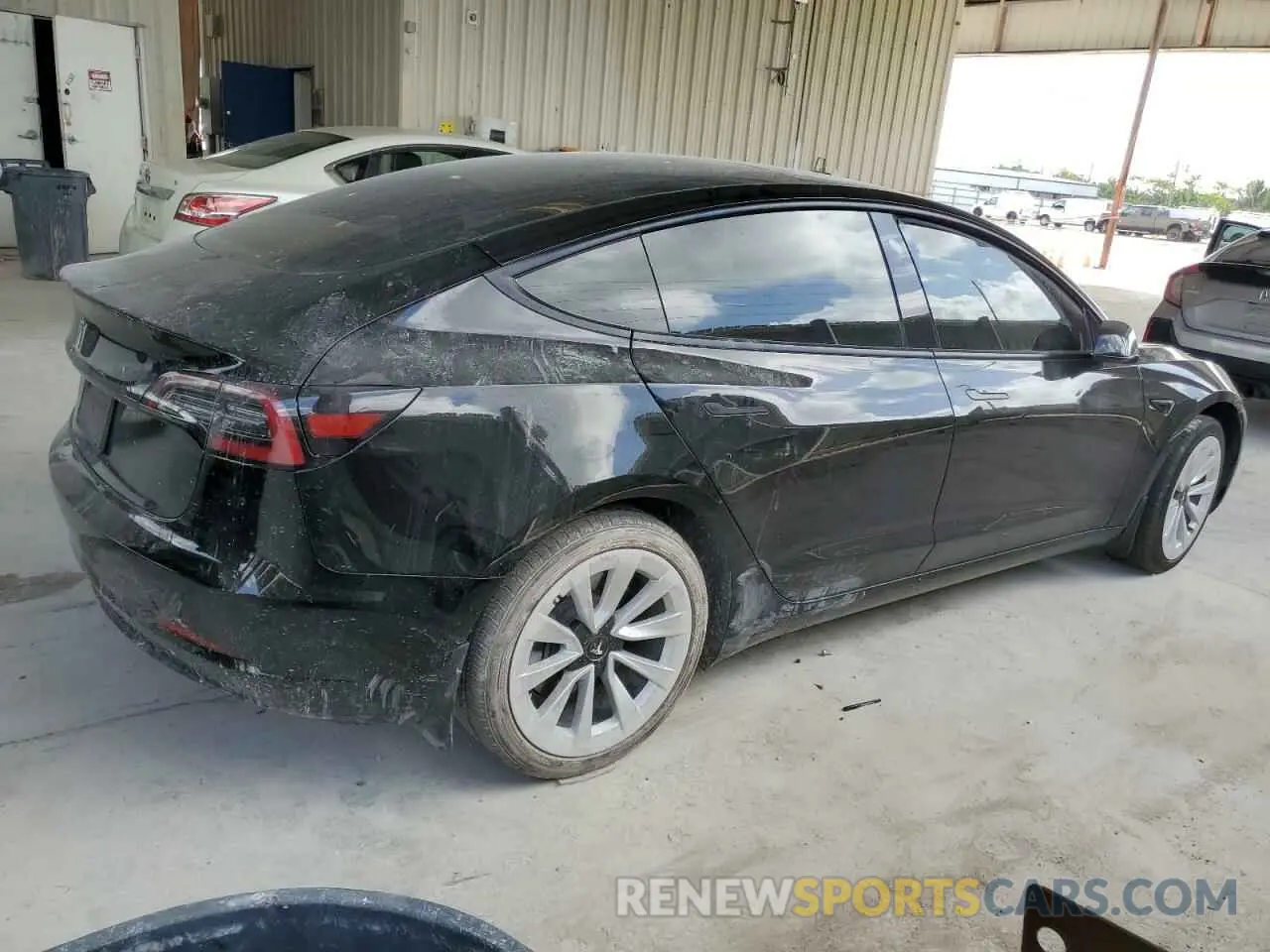 3 Photograph of a damaged car 5YJ3E1EA9PF565266 TESLA MODEL 3 2023