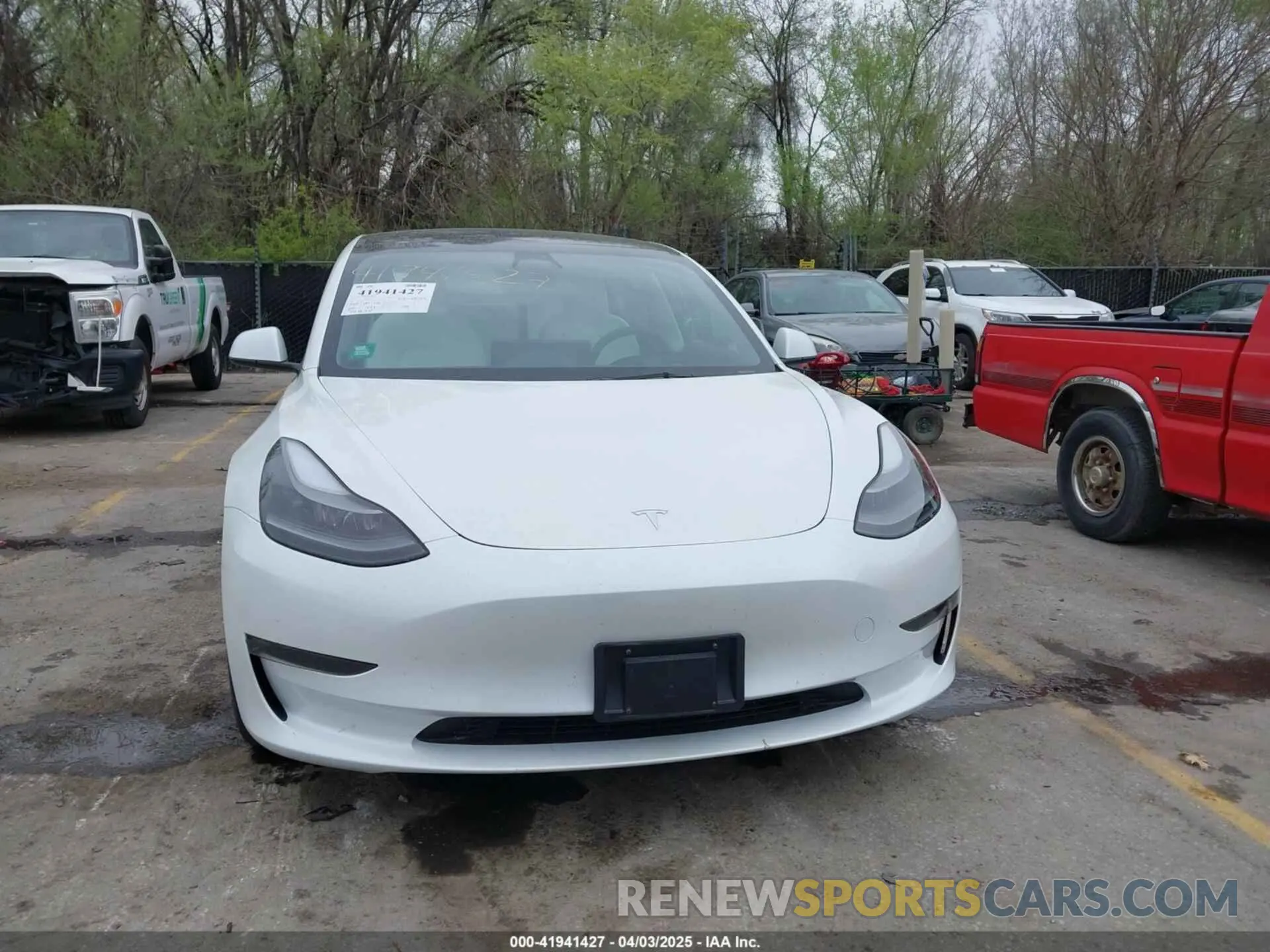 12 Photograph of a damaged car 5YJ3E1EA9PF569415 TESLA MODEL 3 2023