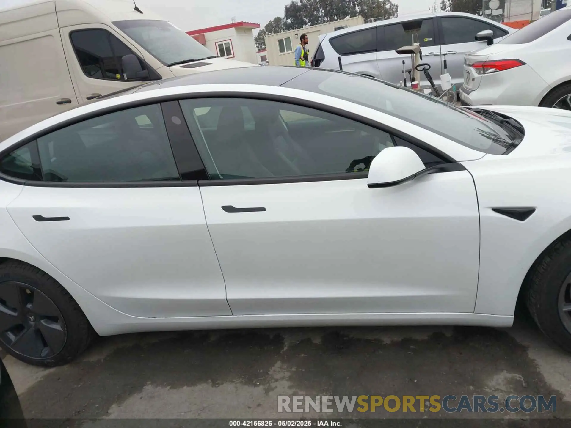 14 Photograph of a damaged car 5YJ3E1EA9PF576588 TESLA MODEL 3 2023