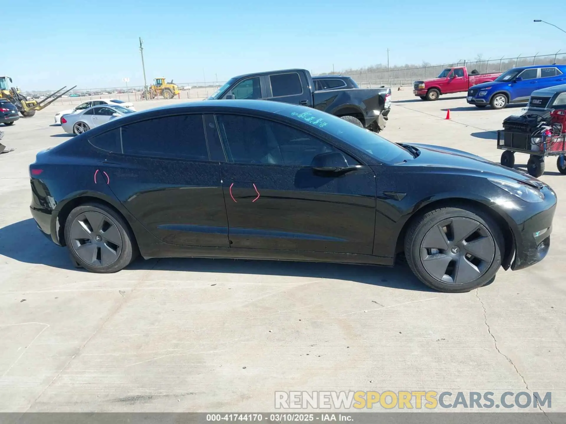 12 Photograph of a damaged car 5YJ3E1EA9PF587476 TESLA MODEL 3 2023