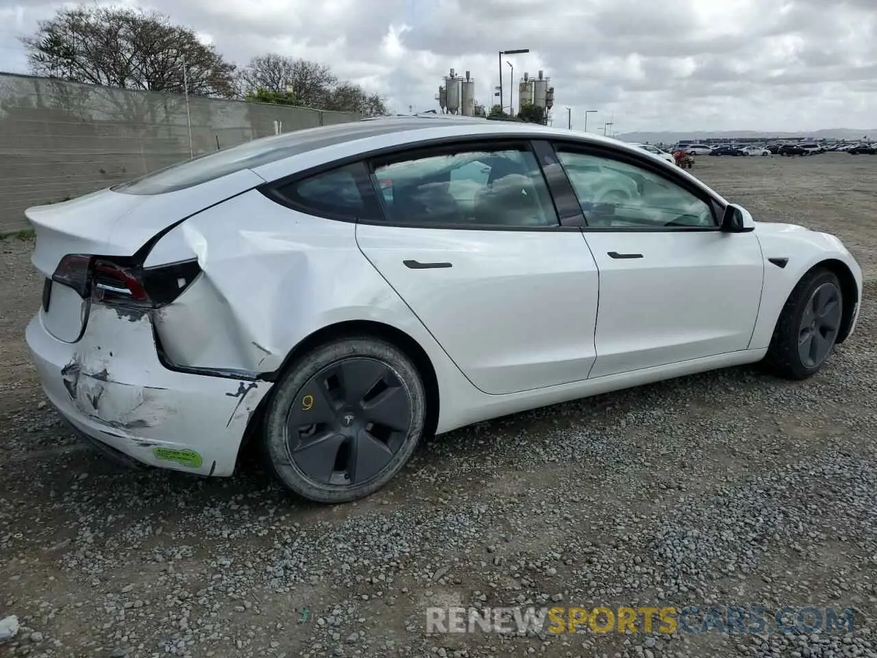 3 Photograph of a damaged car 5YJ3E1EA9PF590488 TESLA MODEL 3 2023