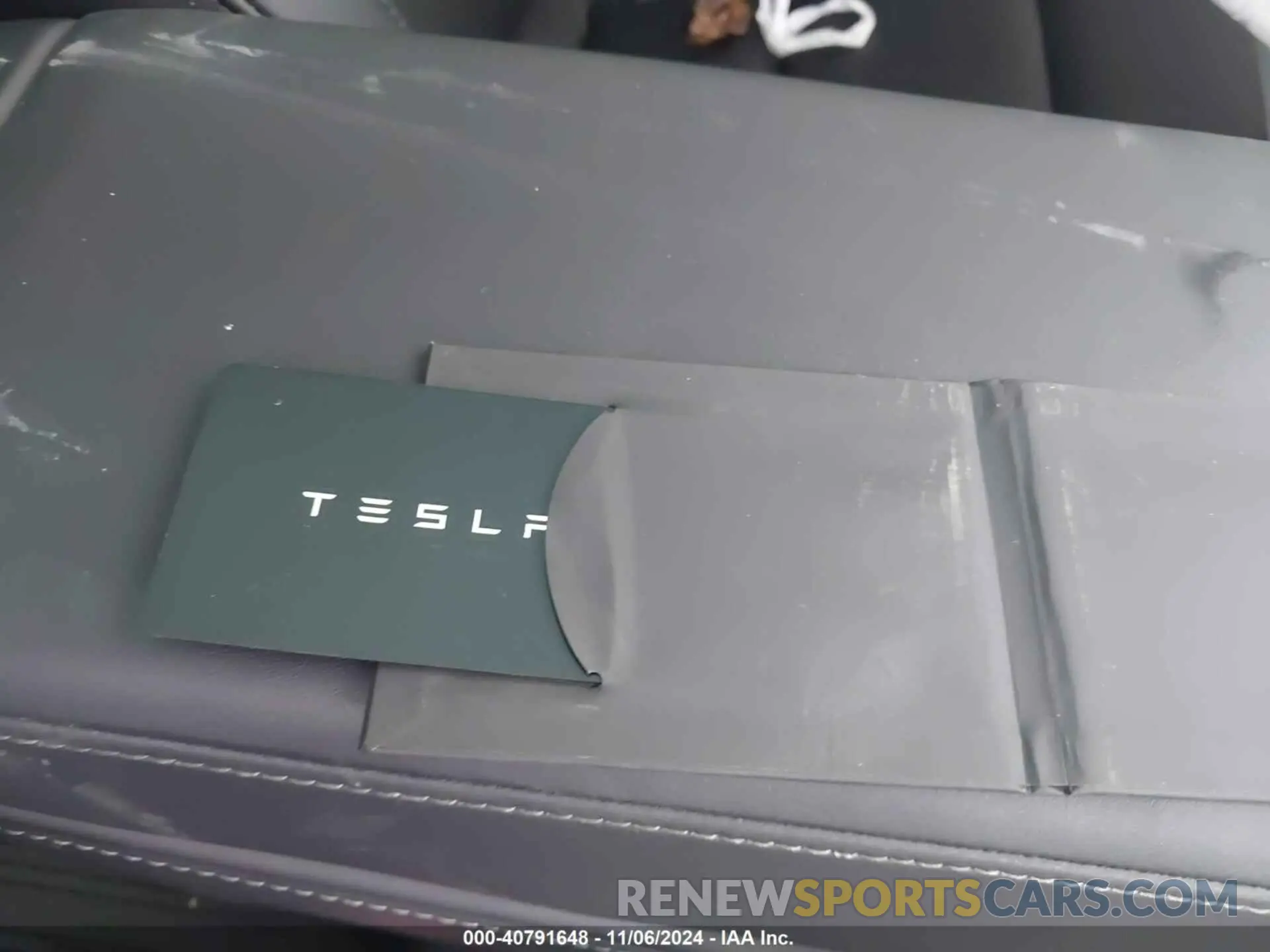 11 Photograph of a damaged car 5YJ3E1EA9PF592564 TESLA MODEL 3 2023