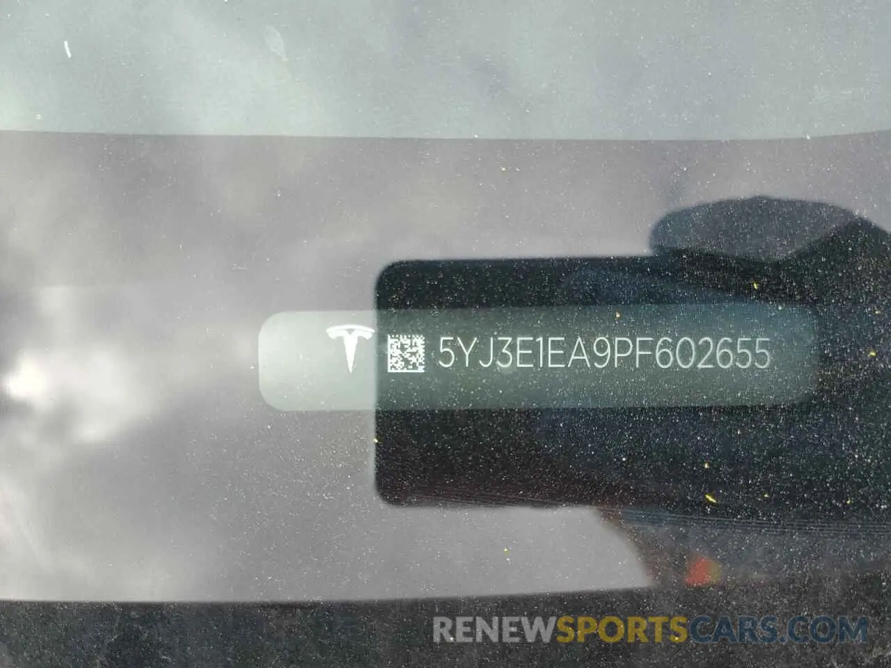 13 Photograph of a damaged car 5YJ3E1EA9PF602655 TESLA MODEL 3 2023