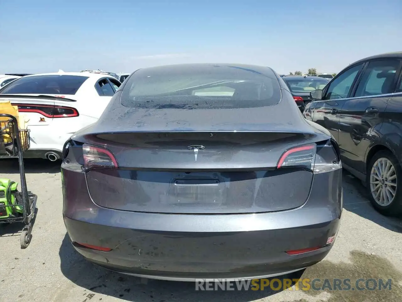 6 Photograph of a damaged car 5YJ3E1EA9PF613607 TESLA MODEL 3 2023