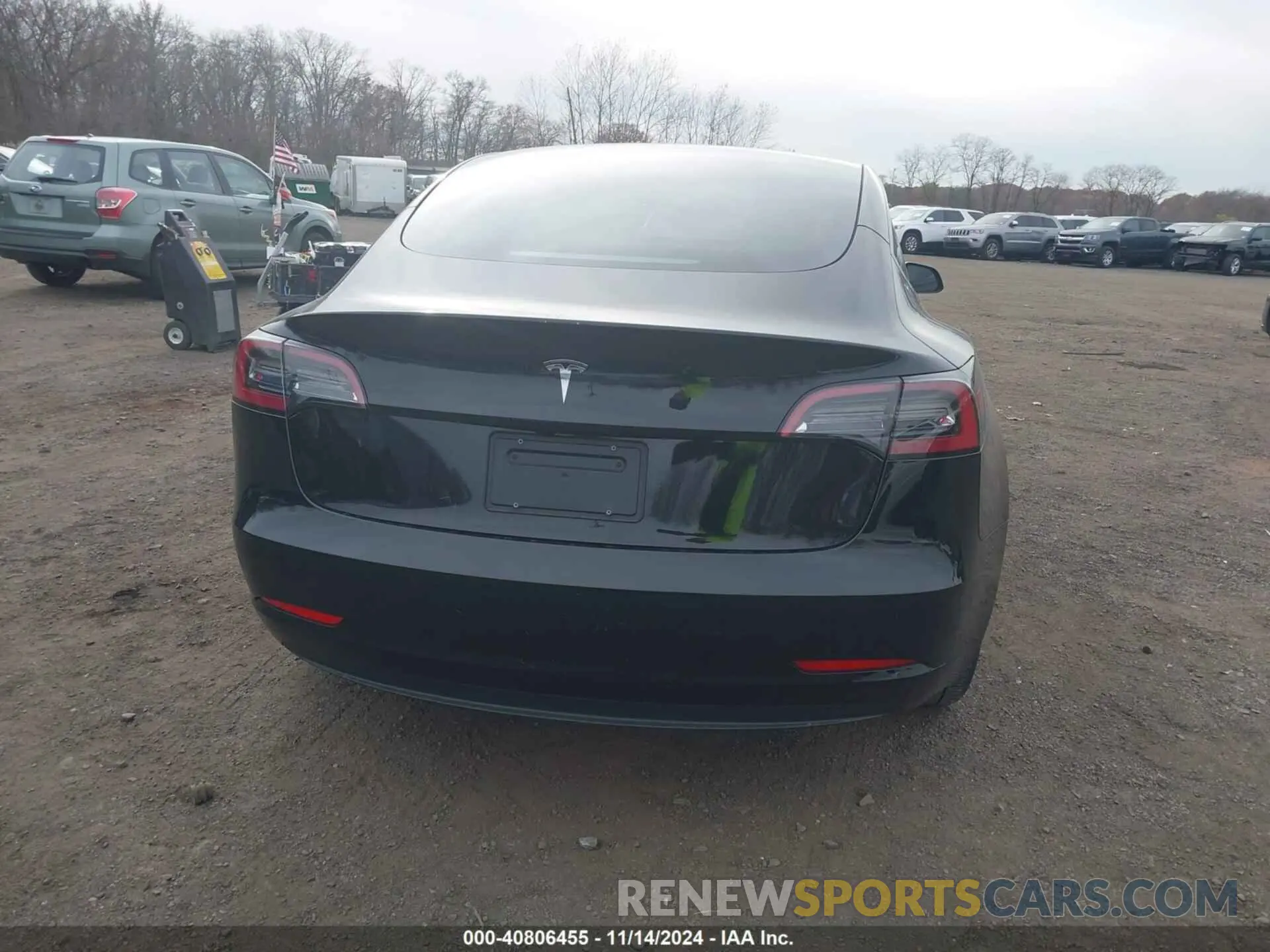 16 Photograph of a damaged car 5YJ3E1EA9PF629032 TESLA MODEL 3 2023