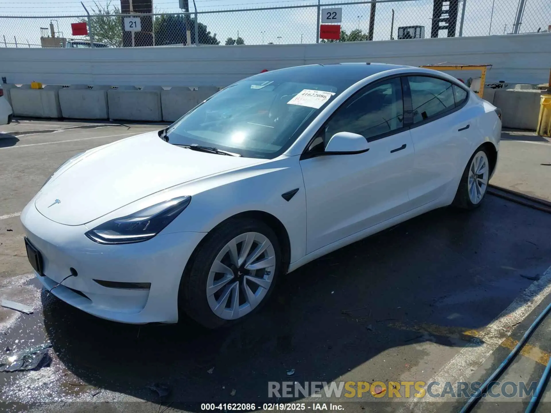 2 Photograph of a damaged car 5YJ3E1EA9PF640015 TESLA MODEL 3 2023