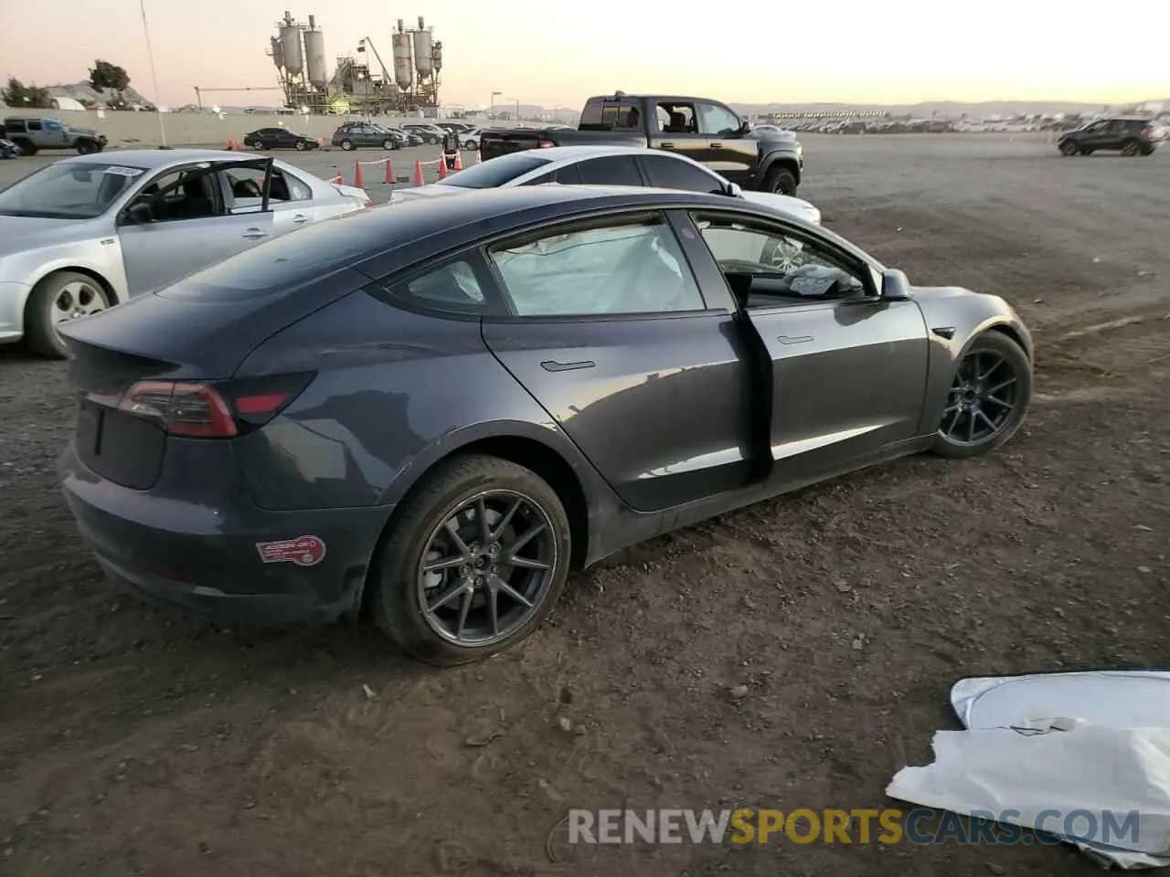 3 Photograph of a damaged car 5YJ3E1EA9PF642587 TESLA MODEL 3 2023