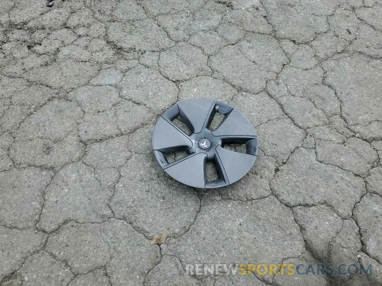 12 Photograph of a damaged car 5YJ3E1EA9PF646932 TESLA MODEL 3 2023
