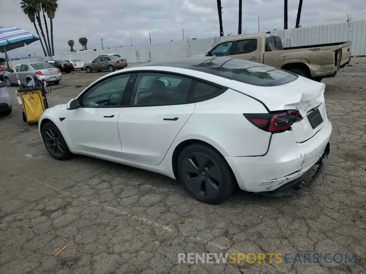 2 Photograph of a damaged car 5YJ3E1EA9PF646932 TESLA MODEL 3 2023