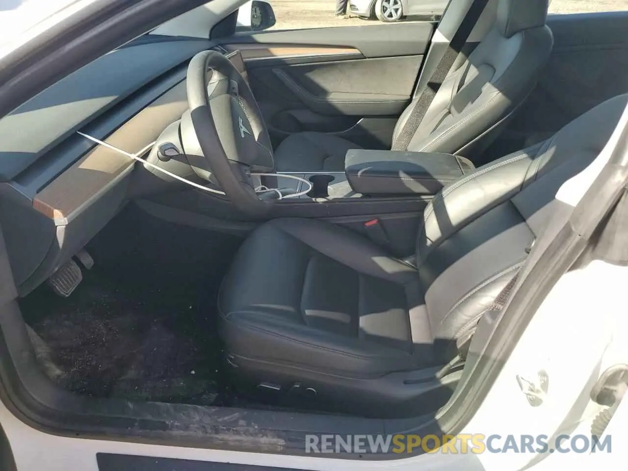 7 Photograph of a damaged car 5YJ3E1EA9PF647417 TESLA MODEL 3 2023