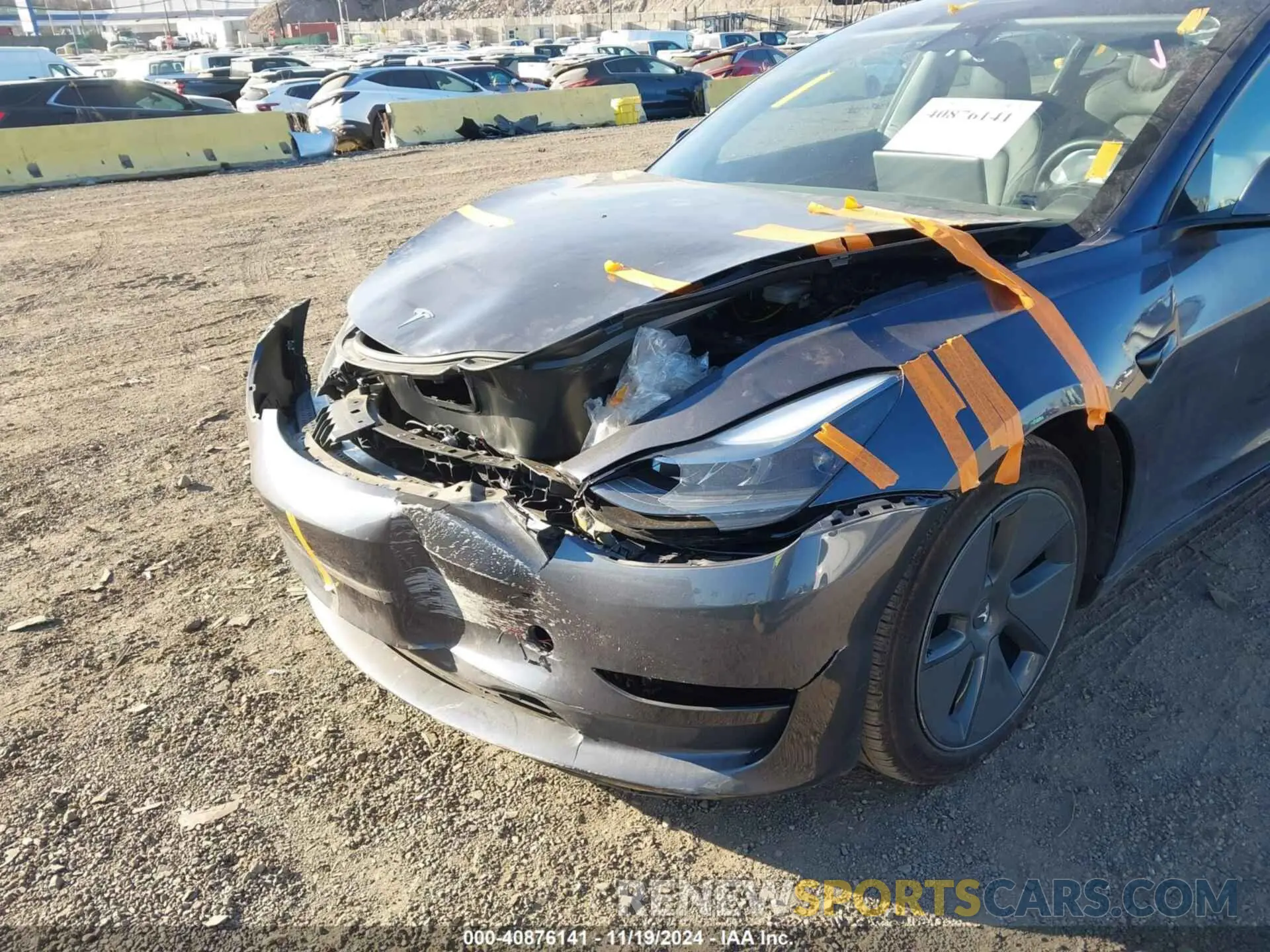 19 Photograph of a damaged car 5YJ3E1EA9PF652262 TESLA MODEL 3 2023