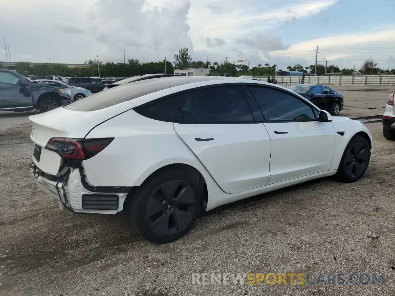 3 Photograph of a damaged car 5YJ3E1EA9PF671040 TESLA MODEL 3 2023