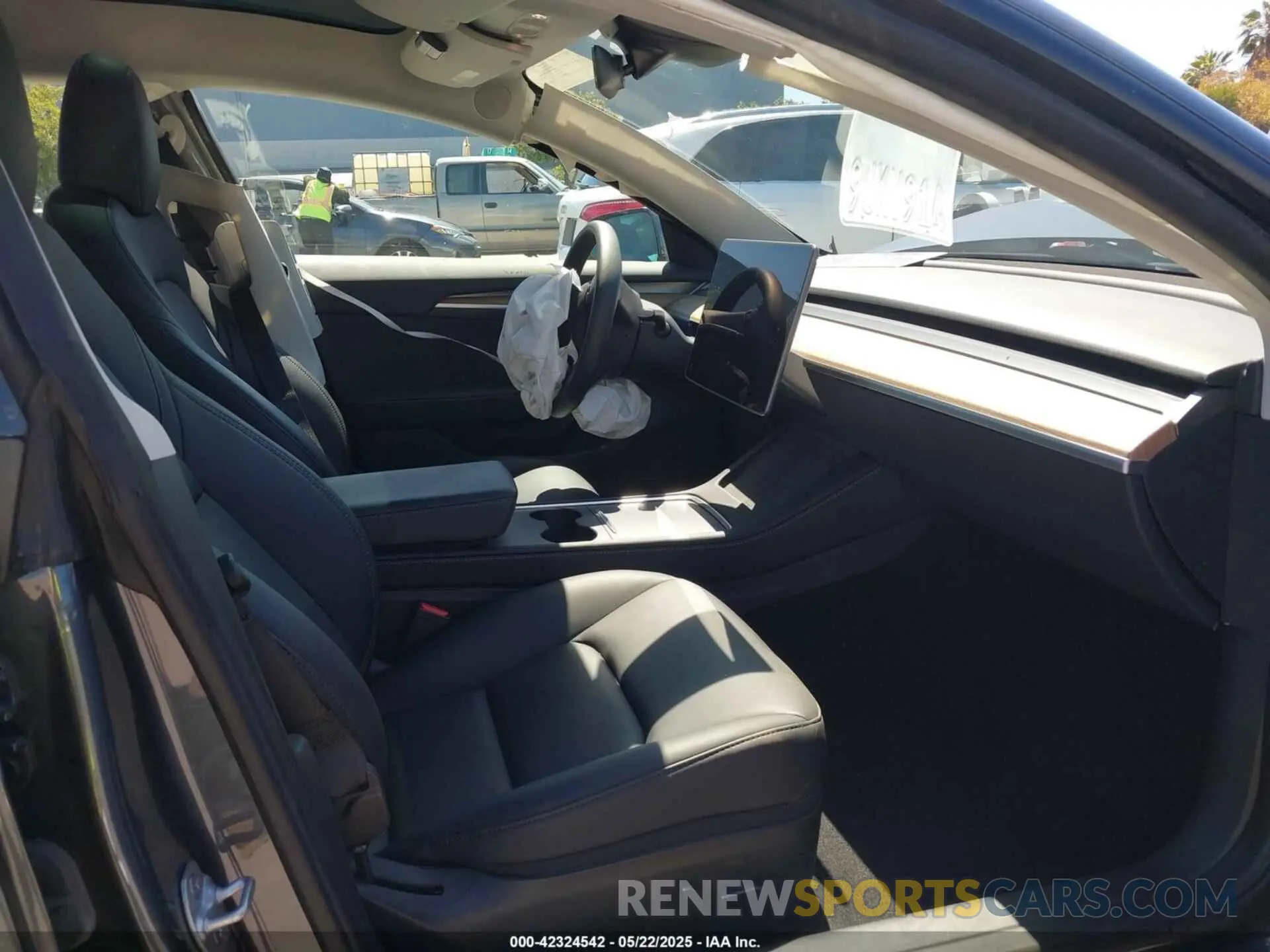 5 Photograph of a damaged car 5YJ3E1EA9PF674309 TESLA MODEL 3 2023