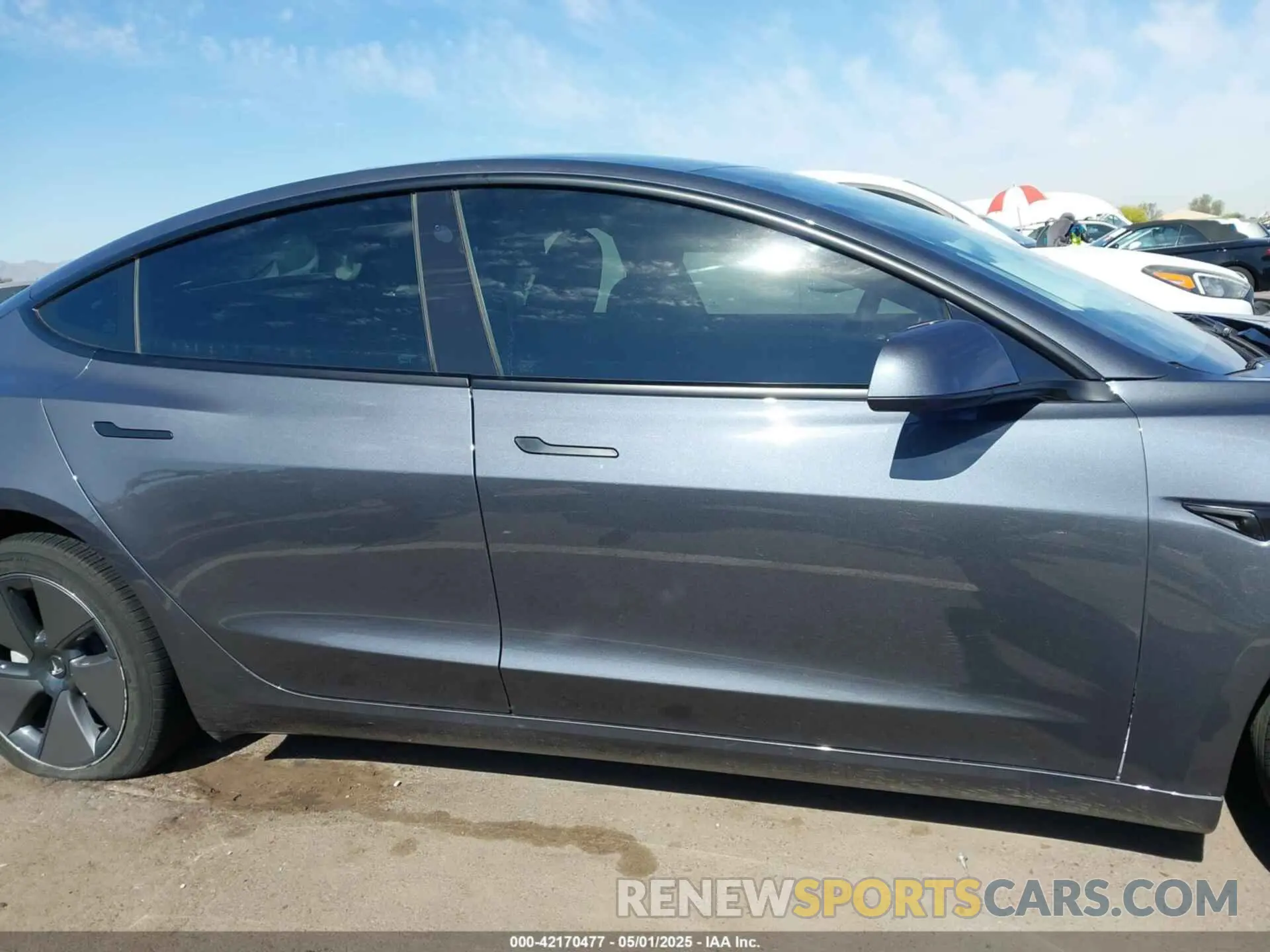 14 Photograph of a damaged car 5YJ3E1EA9PF680921 TESLA MODEL 3 2023