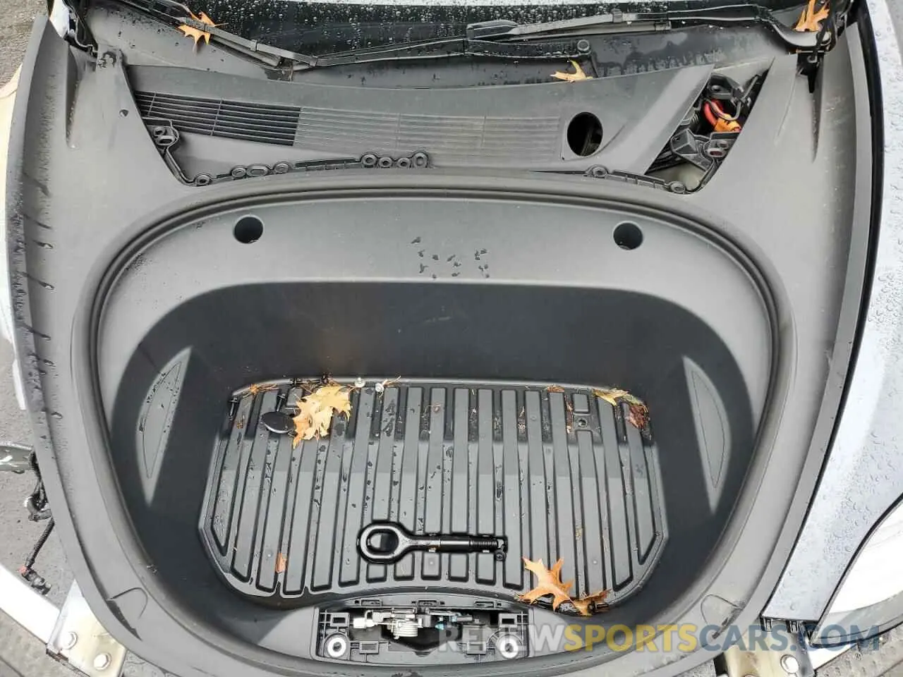 11 Photograph of a damaged car 5YJ3E1EA9PF699016 TESLA MODEL 3 2023