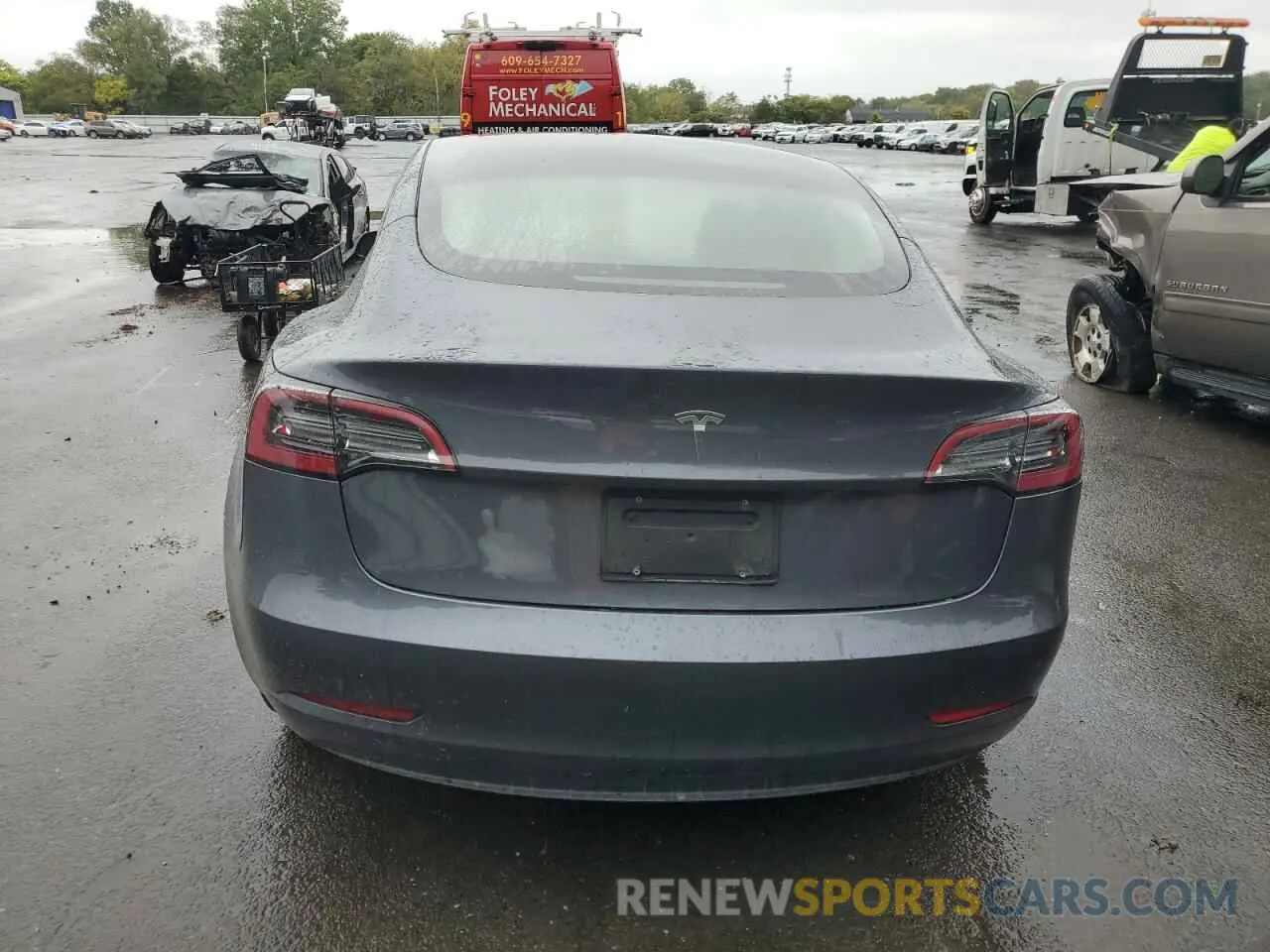6 Photograph of a damaged car 5YJ3E1EA9PF699016 TESLA MODEL 3 2023