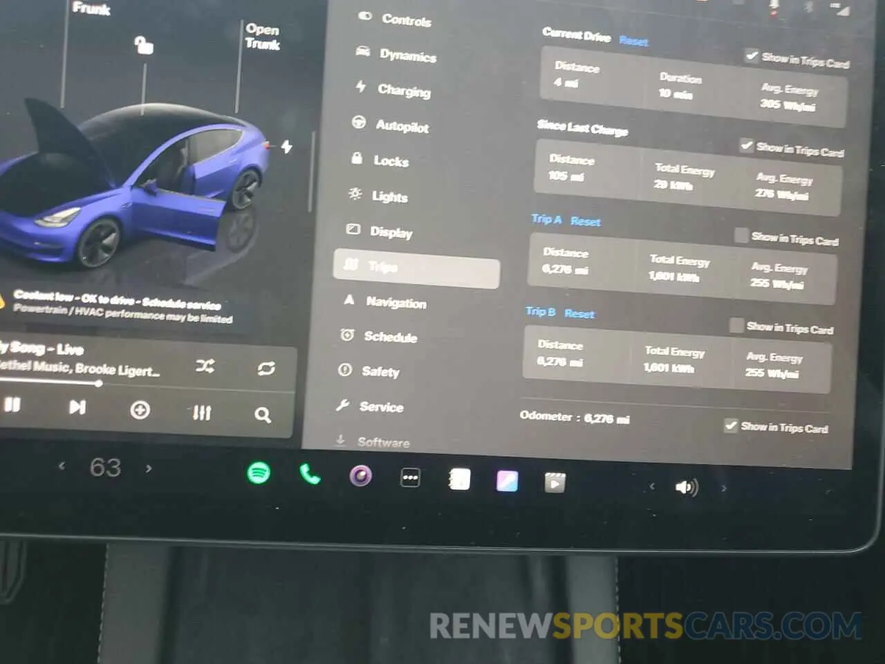 9 Photograph of a damaged car 5YJ3E1EA9PF699016 TESLA MODEL 3 2023