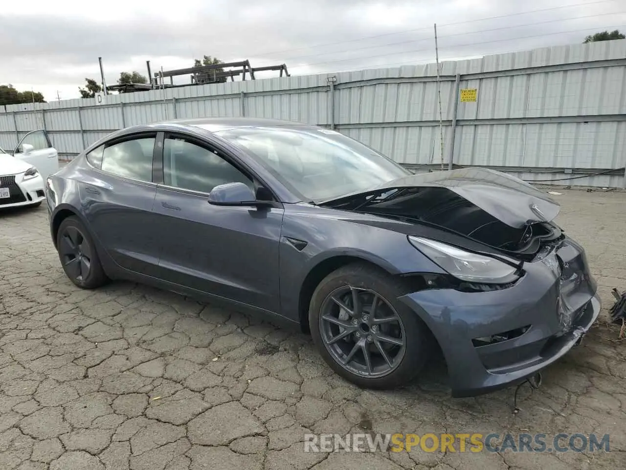 4 Photograph of a damaged car 5YJ3E1EA9PF704747 TESLA MODEL 3 2023