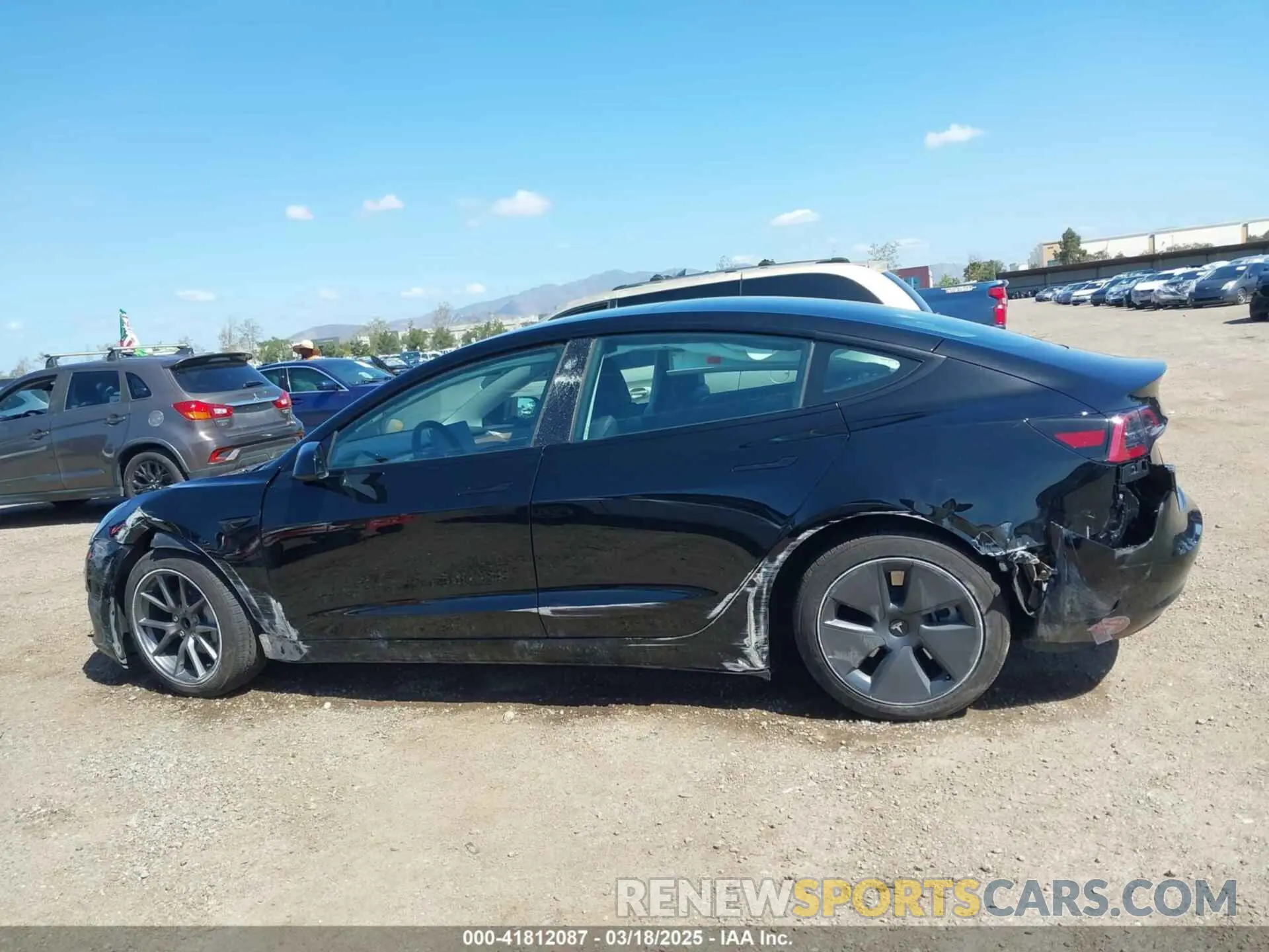 15 Photograph of a damaged car 5YJ3E1EA9PF706837 TESLA MODEL 3 2023