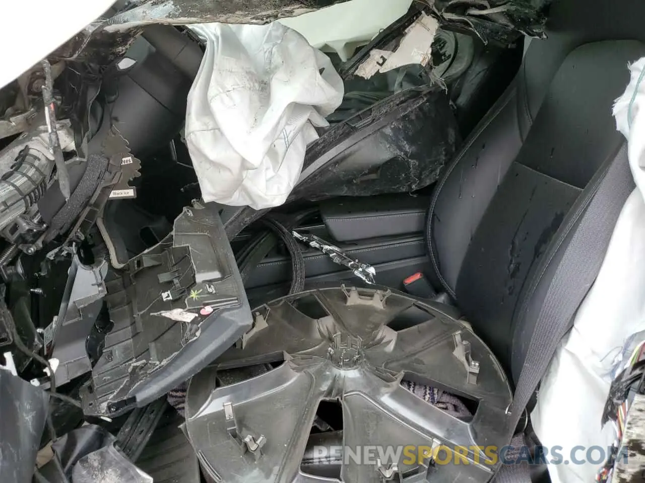 7 Photograph of a damaged car 5YJ3E1EA9PF709110 TESLA MODEL 3 2023